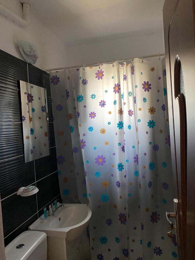 דירות Orşova Apartament Ally'S מראה חיצוני תמונה
